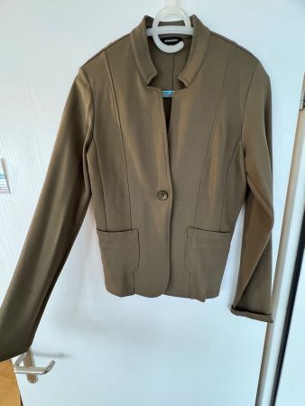 Trendiger Blazer in Olivgrün, Grösse 36 – Top Zustand!