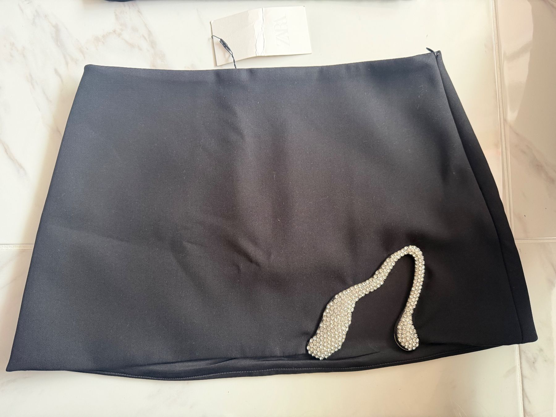 Zara Lotti di vestiti: ZARA SCHWARZES ZWEI-TEILE-SET MIT STRASS GR M – Nuovo (secondo la descrizione) da Arch venduto da ellaisa84 3