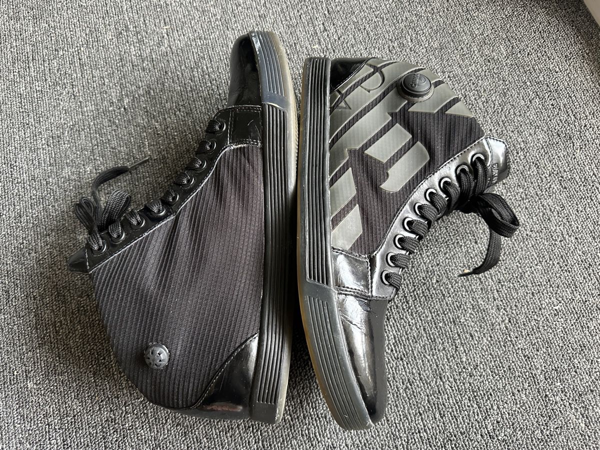 Armani Scarpe da uomo: Armani Reebok homme taille 43 noir – Usato da Bulle venduto da LeMoleson 3