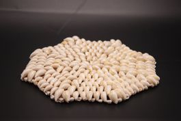 PFANNENUNTERSETZER aus Muscheln, 8 eckig