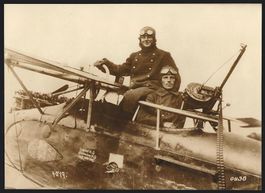 Fotografie 1. WK, Vize-Fw. Ehmann am Mas