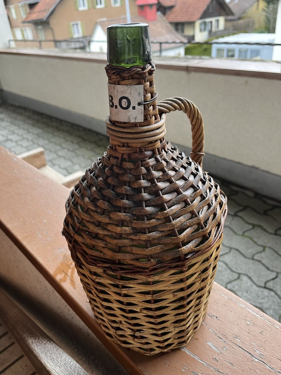 Bottiglie: Korbflasche klein – Usato da Escholzmatt venduto da Stern777 2