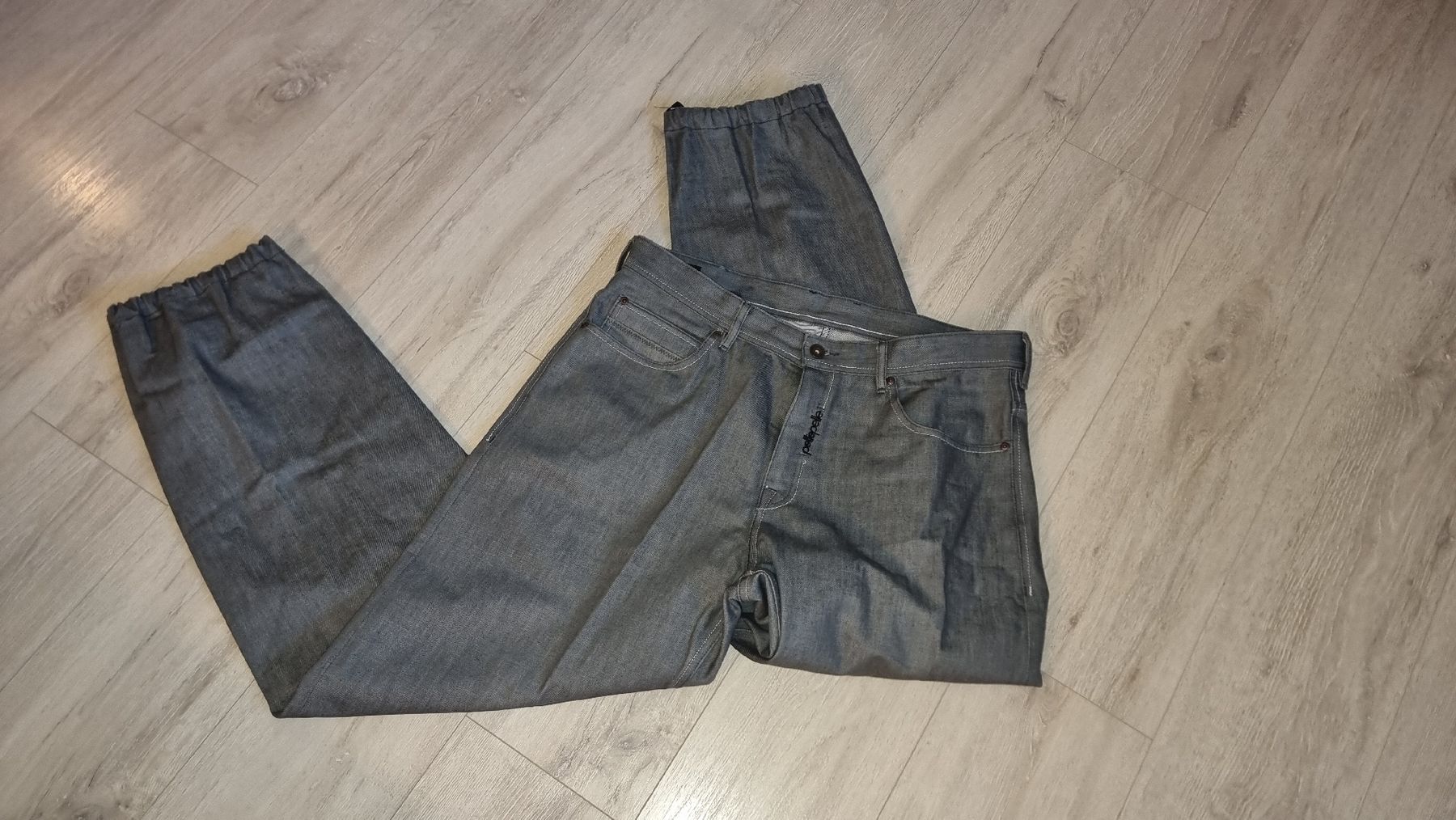 Pantaloni: PellePelle wie neu  – Nuovo e nell'imballaggio originale da Wigoltingen venduto da Zuckerfee84