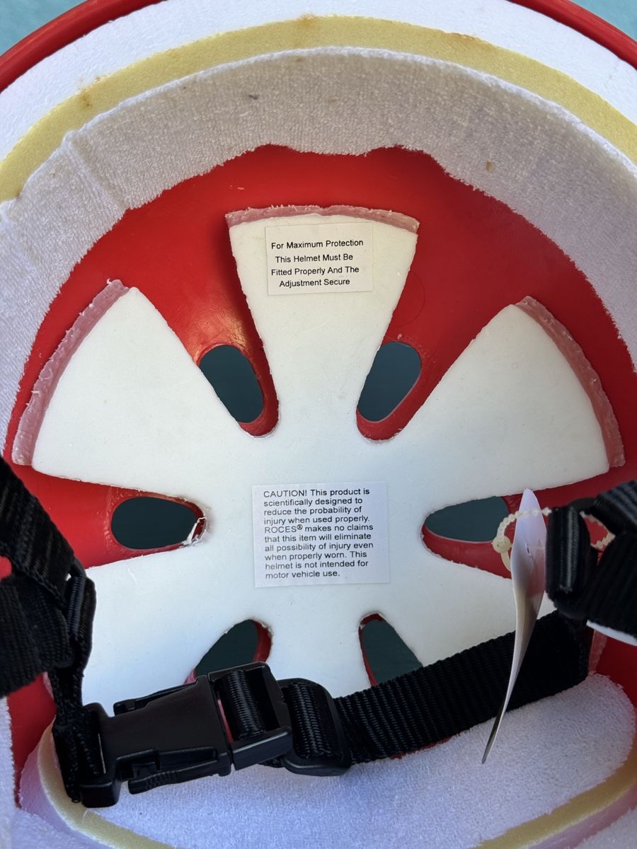 Helme: Casques pour enfants, Roces, Rouge. – Gebraucht aus Lausanne von artnouveau04 3