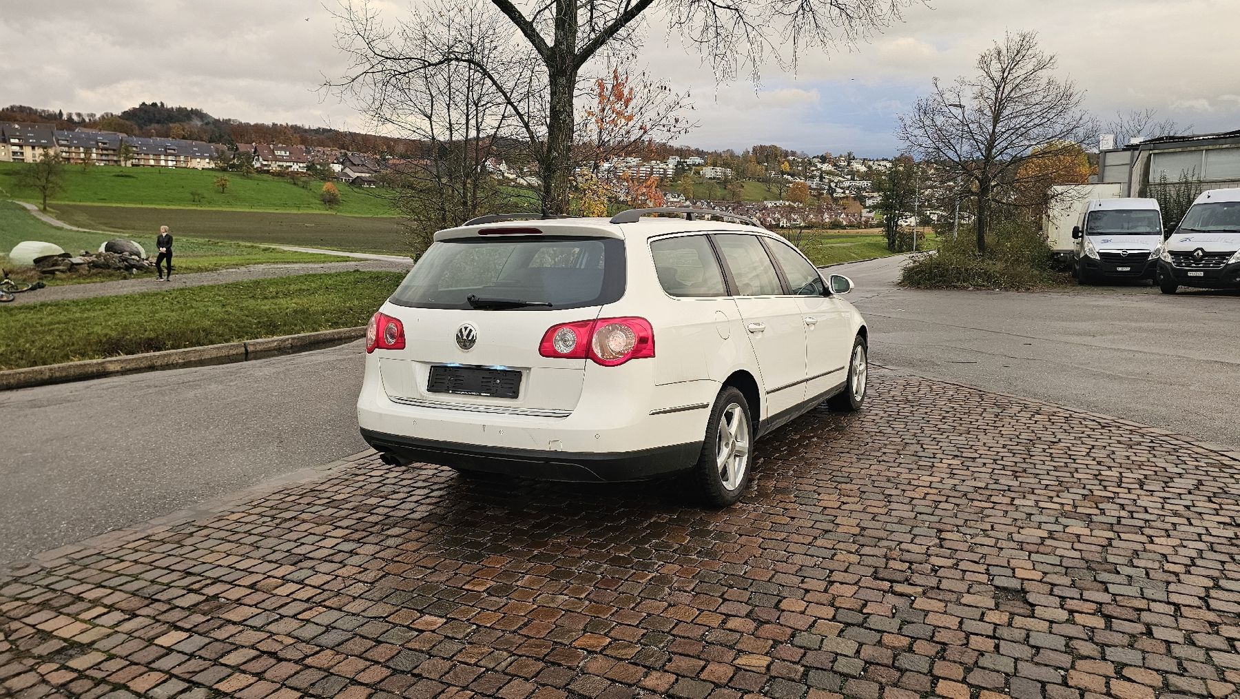 VW Automobili: VW Passat 2.0 TDI Automat – Usato da Wettswil venduto da Imran0 2