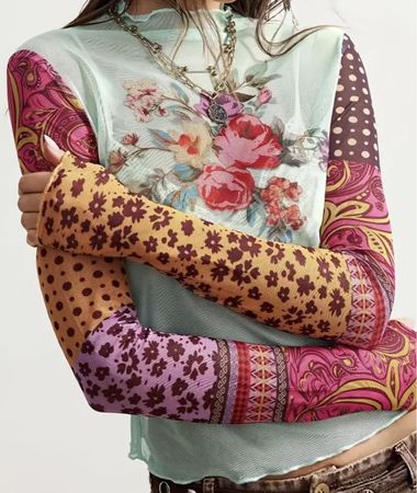 Maglia a maniche lunghe con stampa floreale👌per primavera