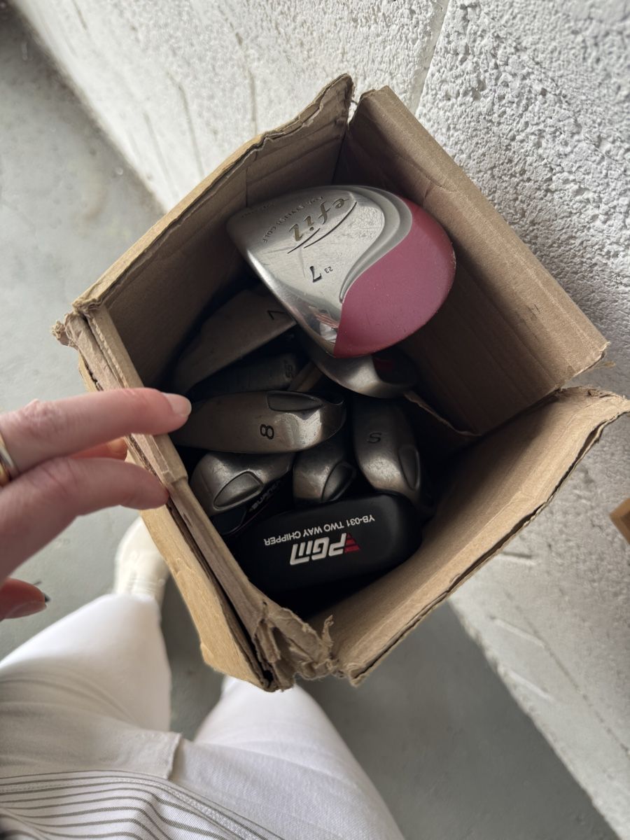 Mazze & Set: Golf Set with Bags, Balls, Tees – Usato da Morges venduto da melz_28 3