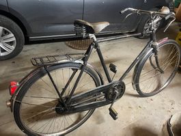 Altes Herrenvelo schwarz mit Gepäckträger gebraucht