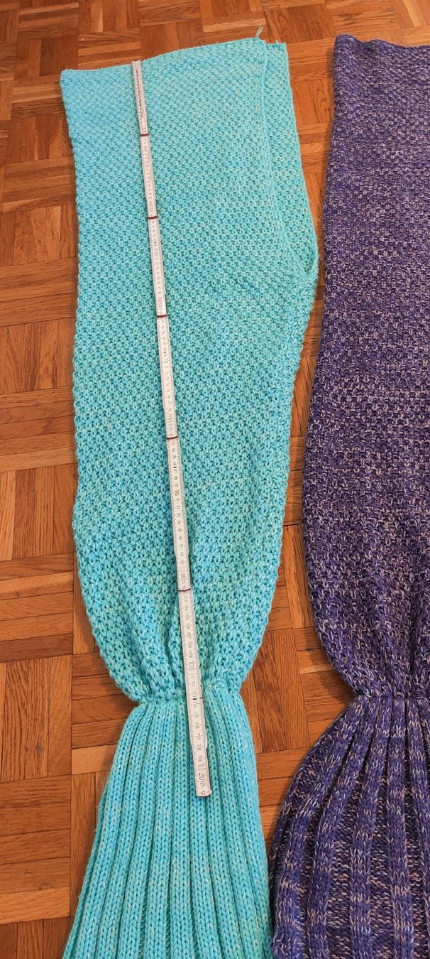 Coperte: 2 Meerjungfrau Decken gestrickt, 120 cm lang – Usato da Effretikon venduto da jeb_l9k5 3