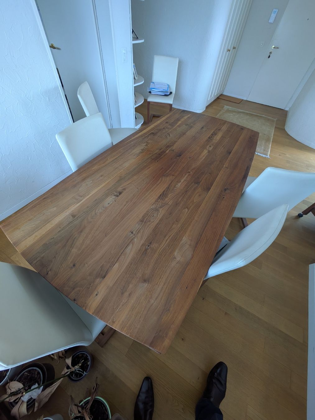 Tables: Solid Wood Dining Table - Seats 6 - Great Condition! – D'occasion à erlenbach par Chris_enderlin 2
