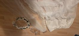 Reifrock Gr 40 + Schleier+ Haarkranz + Haarschmuck