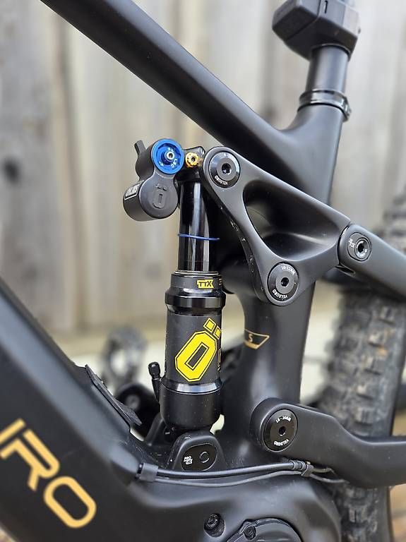Velos: VELDURO ROGUE - OHLINS – Gebraucht aus Bassecourt von PANZER-BIKE 3