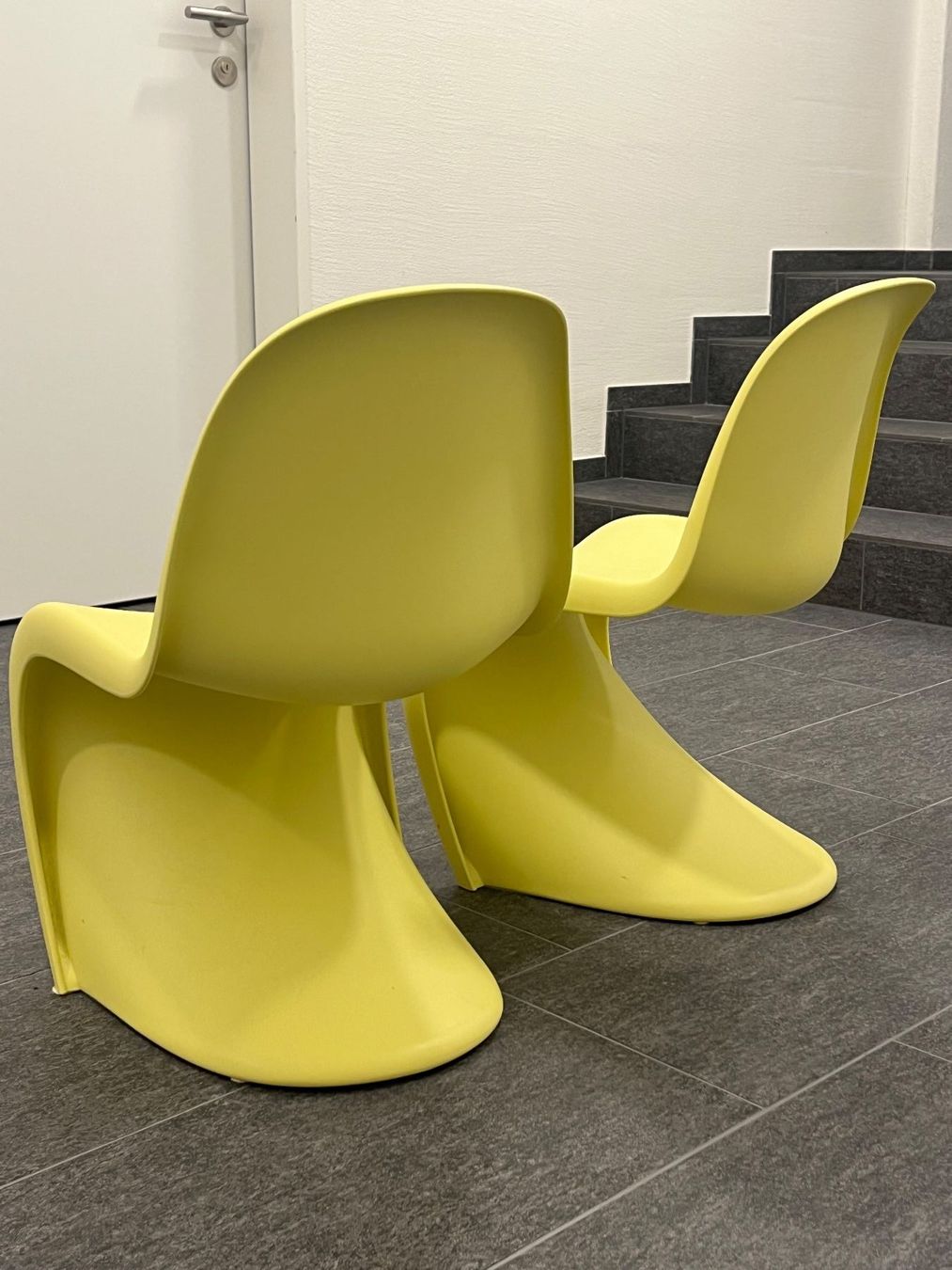 Vitra Sedie: 2 Junior Panton Chairs von Vitra – Usato da Zürich venduto da Jan_i203