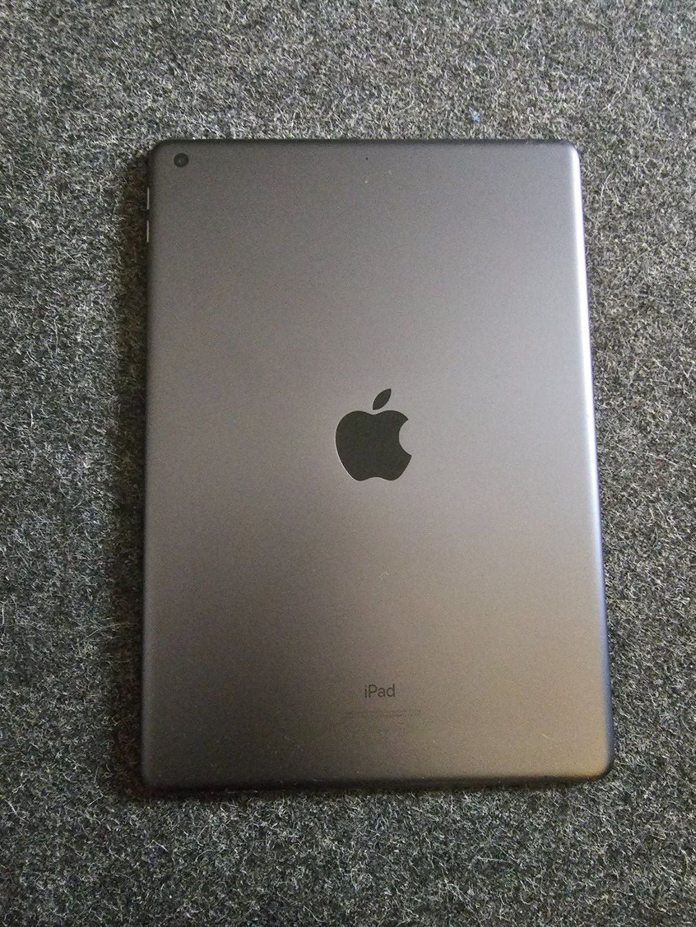 Apple Tablet PC: IPad 8. Generation 32GB – Usato da Zürich venduto da Labor5 2