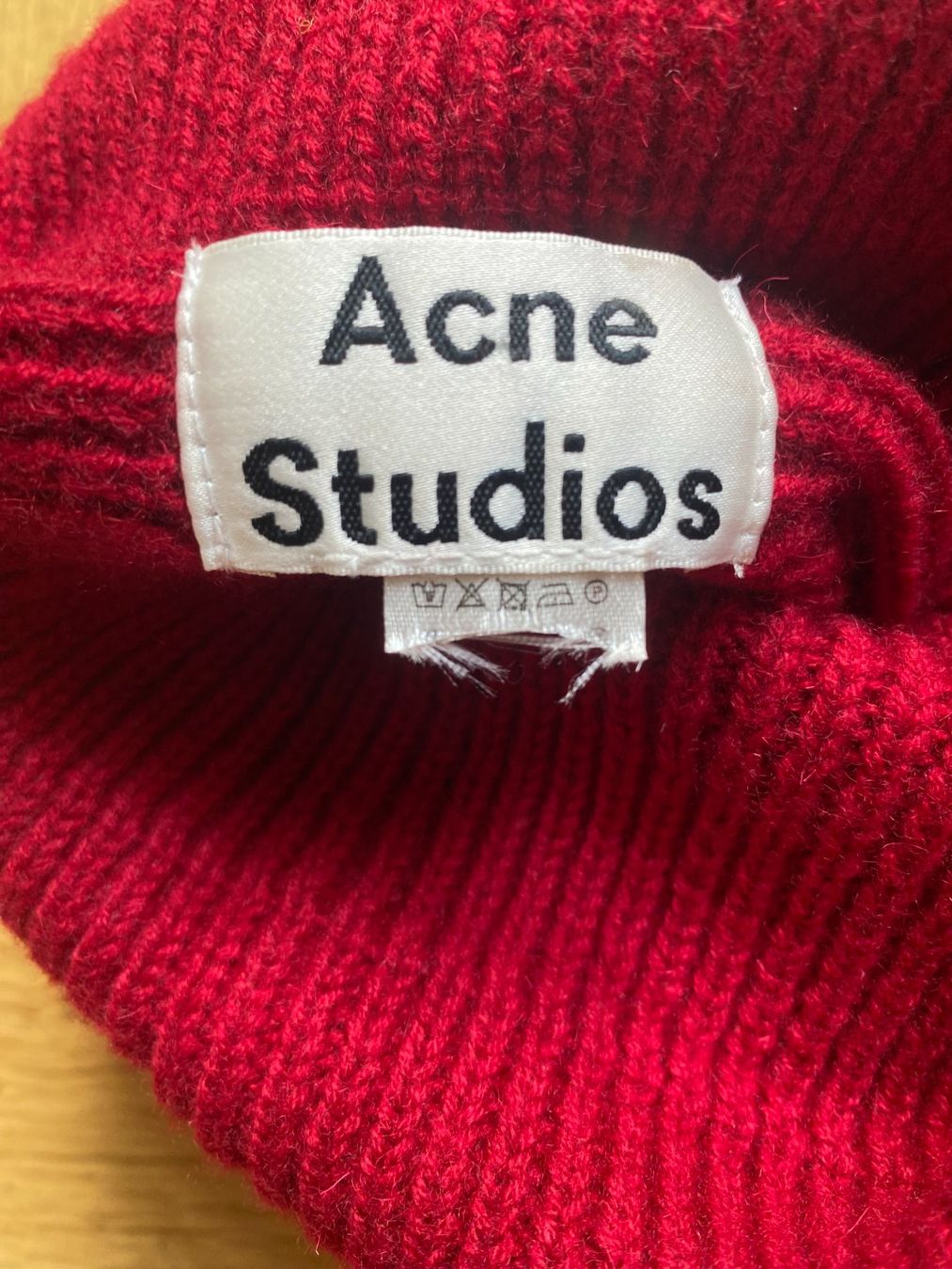Copricapi, berretti & cappellini: ACNE STUDIOS BEANIE – Nuovo (secondo la descrizione) da Zürich venduto da ilj_b22t 1
