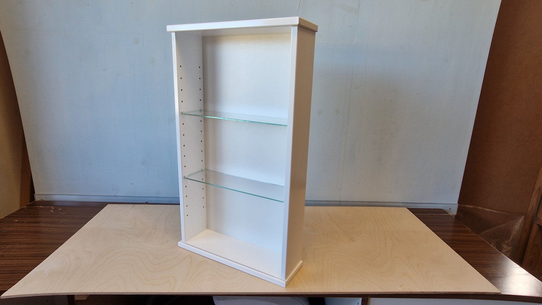 Chevrolet Modellini d'auto: Kleine Sammlervitrine weiss lackiert / hochstehend – Nuovo (secondo la descrizione) da Heimberg venduto da h0realgood 2