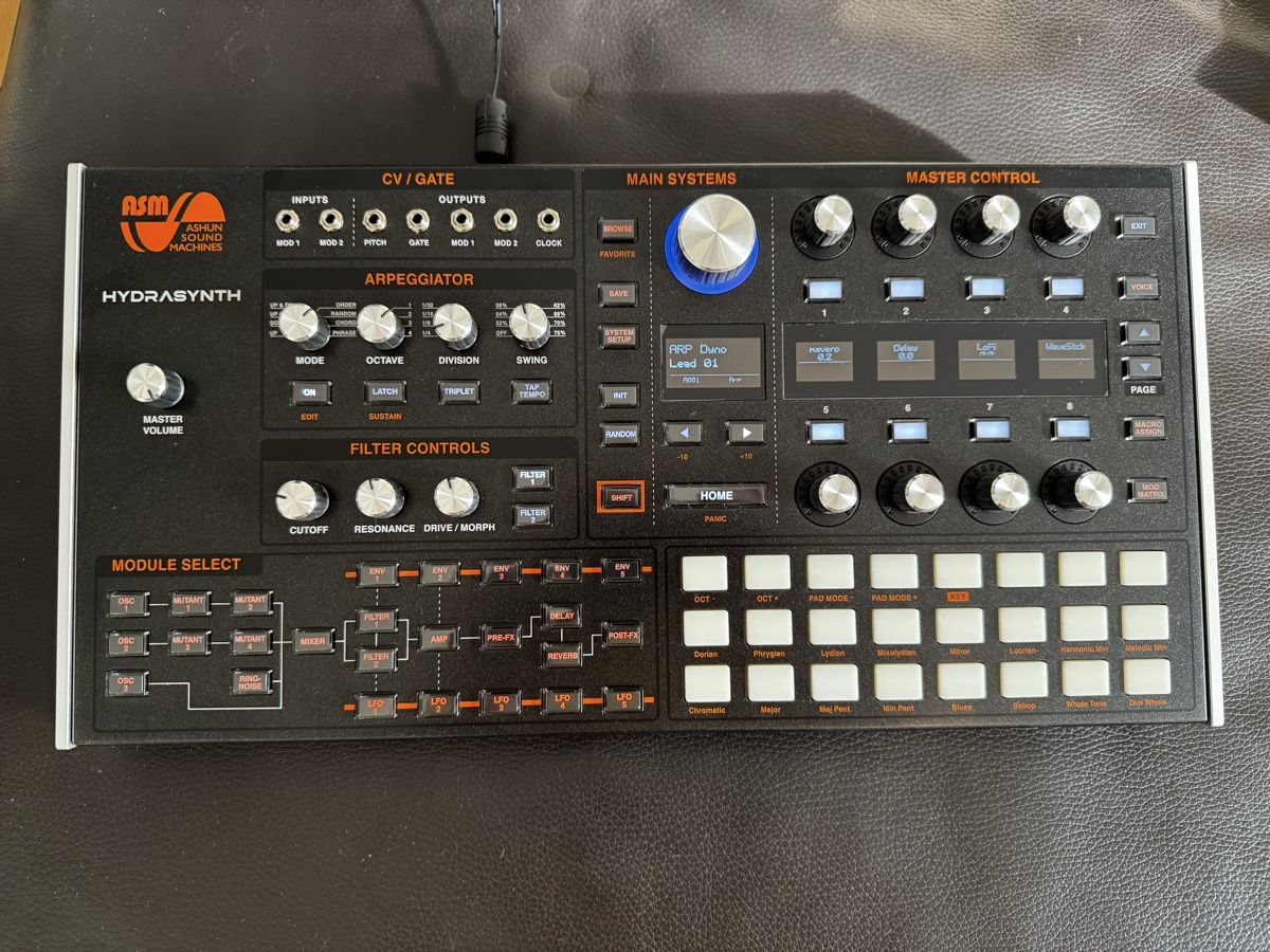 Instruments de musique: ASM Hydrasynth Desktop mit vielen Soundsets! – D'occasion à Zürich par 1cut2 1