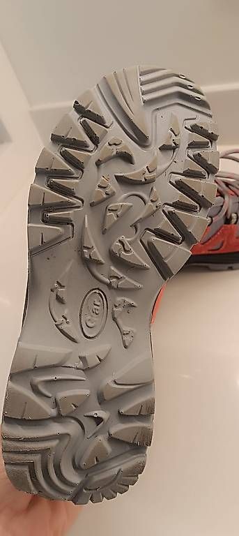 Scarpe per ragazzi: Scarponi Garsport misura 33 – Usato da  venduto da