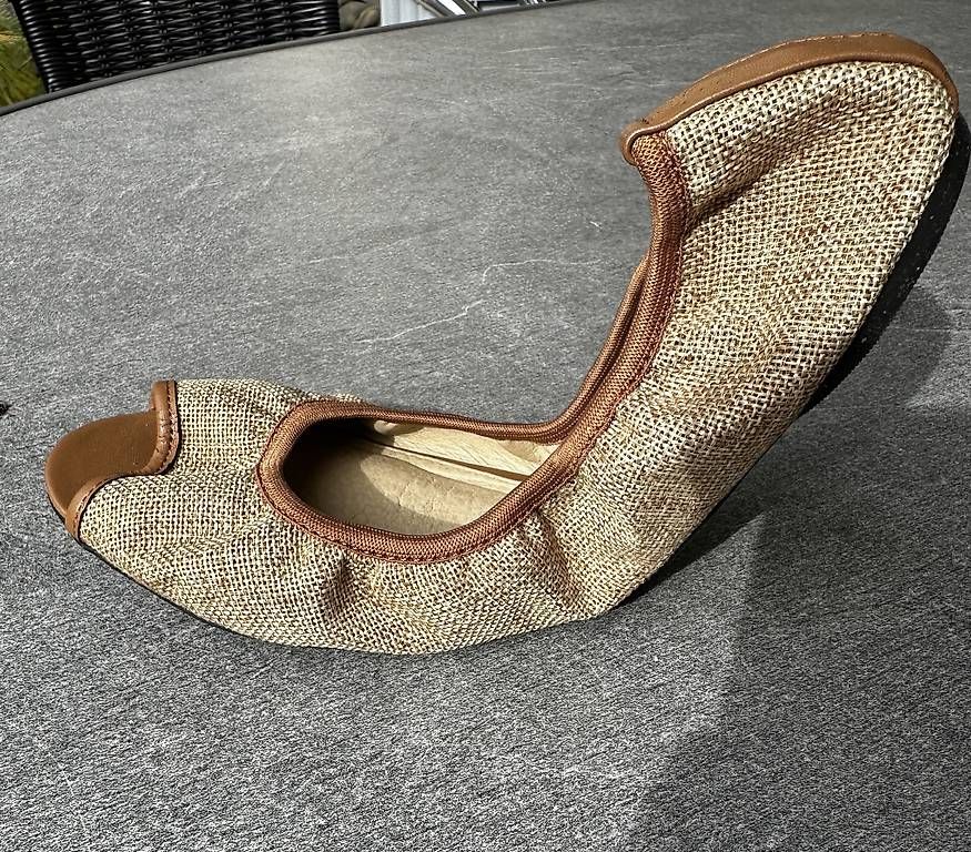 Scarpe da donna: Butterfly Twist Ballerinas, Gr. 40 – Usato da Thalwil venduto da and_fdf5 2