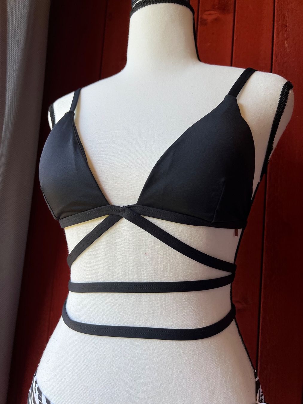 Badekleider & Bikinis: Bikini Zebra Look Grösse M - Neu mit Etikett – Neu und originalverpackt aus Riehen von edu_92w7 2