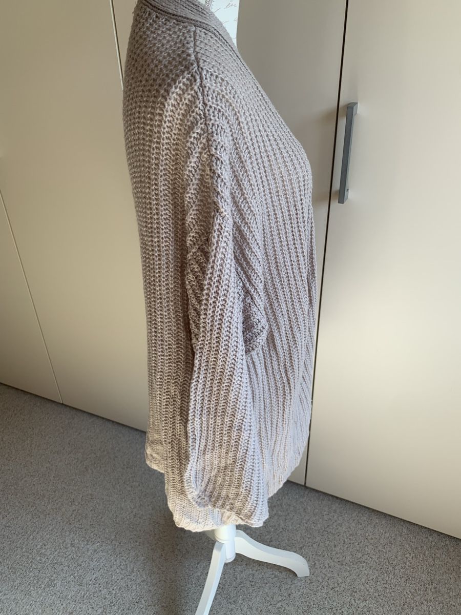 H&M Giacche: H&M Strickjacke Gr. XL – Usato da Ellikon an der Thur venduto da Bali1999 2