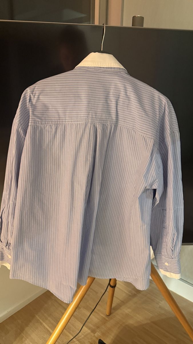 Zara Camicette: Zara Shirt, Blue/White Stripe, Contrast Collar, Size S – Nuovo (secondo la descrizione) da zug venduto da Inaar 7