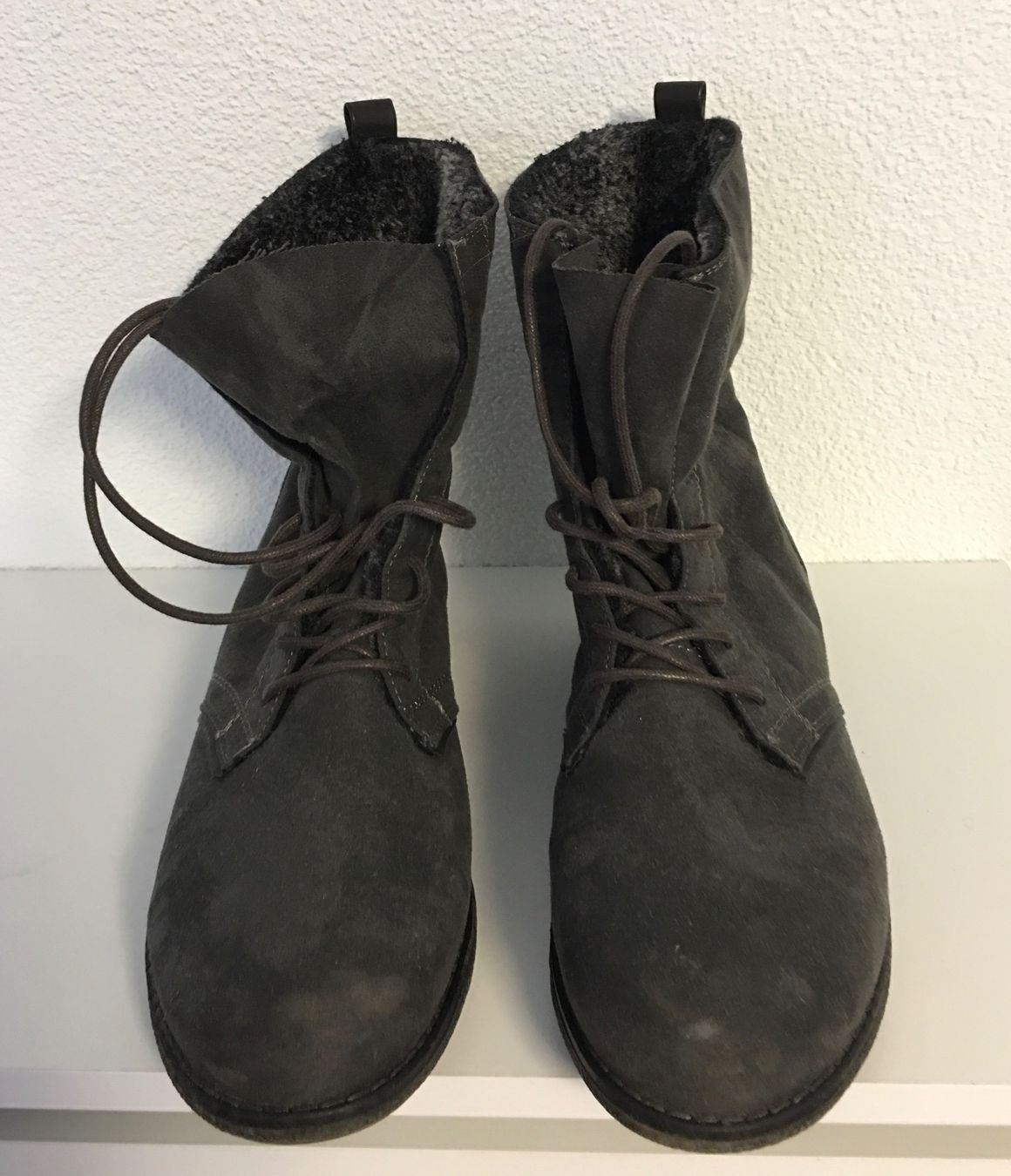 Scarpe da donna: Schuhe Grösse 41 – Usato da Einsiedeln venduto da sterngucker03