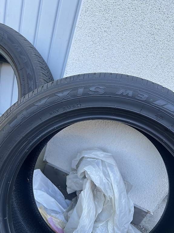 Pneumatici & Ruote complete: 215/55 R17 Sommerreifen – Usato da Muri AG venduto da Norci1 1