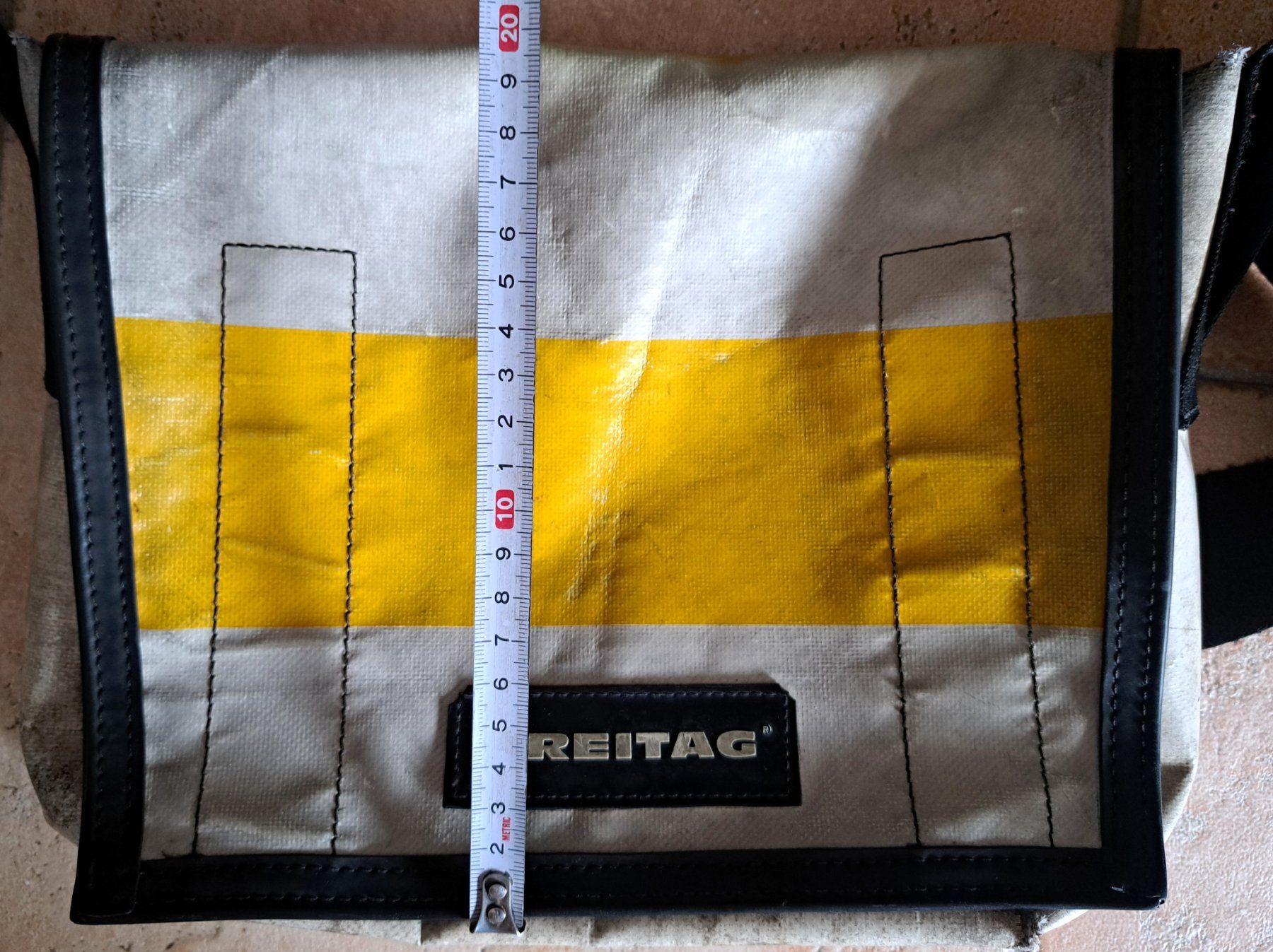 Freitag Taschen: FREITAG Tasche, F11 Lassie – Gebraucht aus Sennhof (Winterthur) von gubine 2