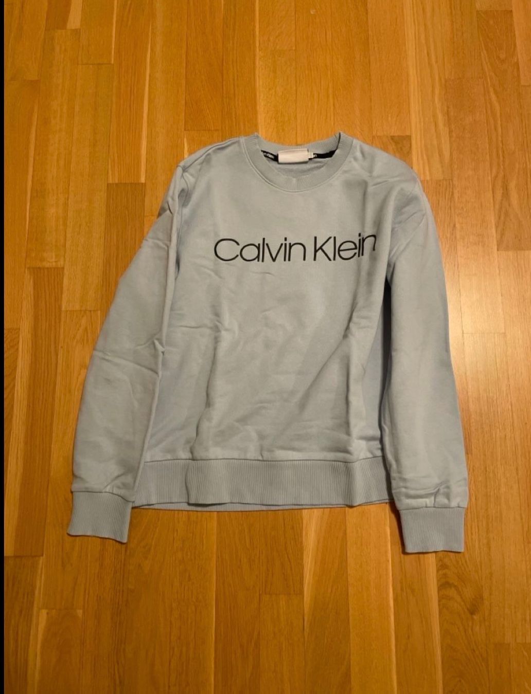Calvin Klein Maglioni & Felpe: Calvin Klein Pullover, hellblau, Grösse L - Top Zustand! – Usato da Rothenthurm venduto da Seppentoni1