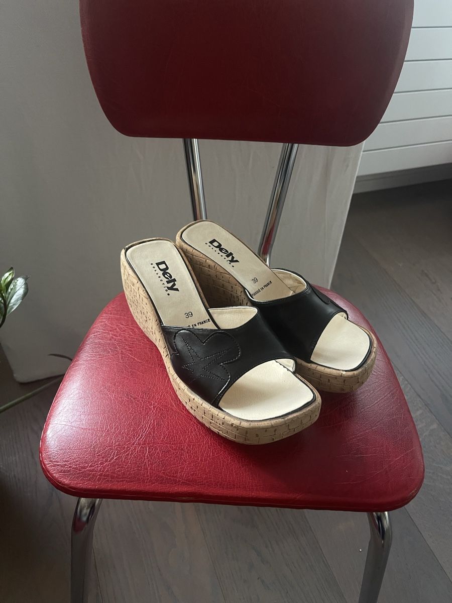 Scarpe da donna: Sandales à talons compensés Y2K, taille 39. – Nuovo (secondo la descrizione) da Delémont venduto da Pepites_and_fripes 5