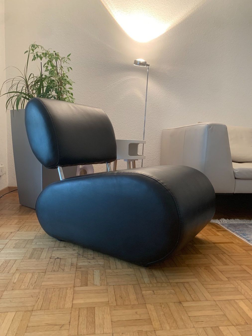 Poltrone: Designer Sessel schwarz Lief Gratis – Usato da Thun venduto da Thuno6