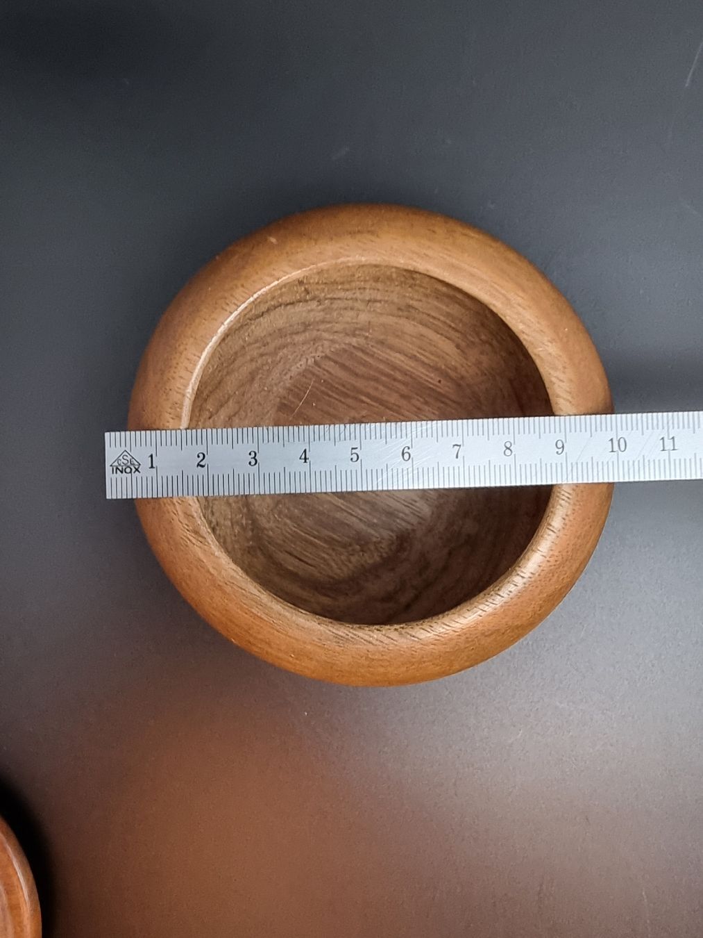Articoli in legno: Dose rund aus Holz – Usato da Helgisried venduto da zuegli.24 1