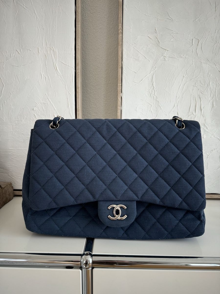 Chanel Borse da donna: Chanel Maxi Jersey top Zustand – Usato da Zürich venduto da Lela_