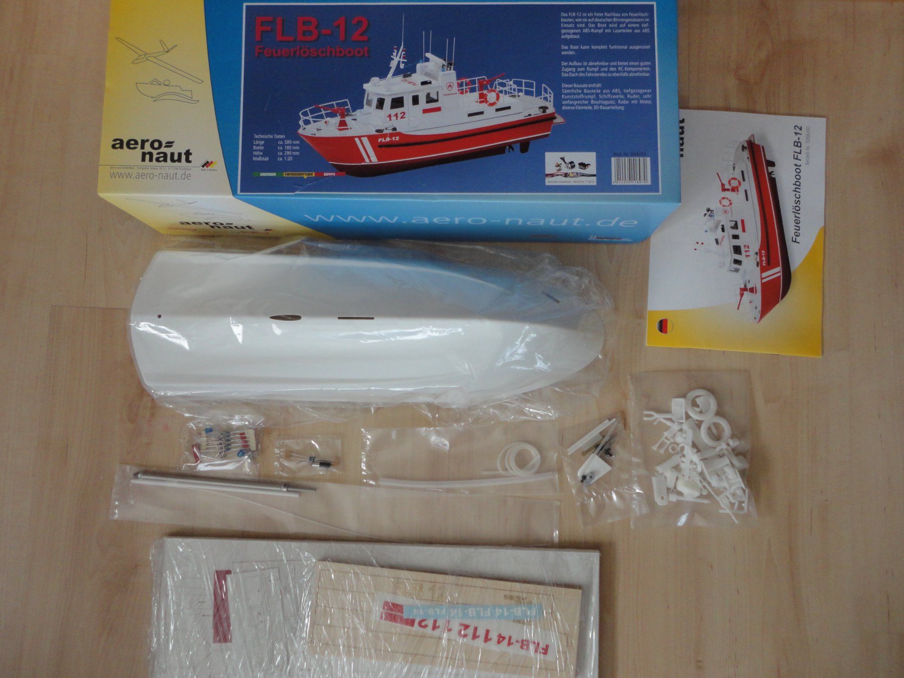 Modellismo RC: Aeronaut Feuerlöschboot FLB-12, Bausatz – Nuovo e nell'imballaggio originale da Horgen venduto da RcModell 1