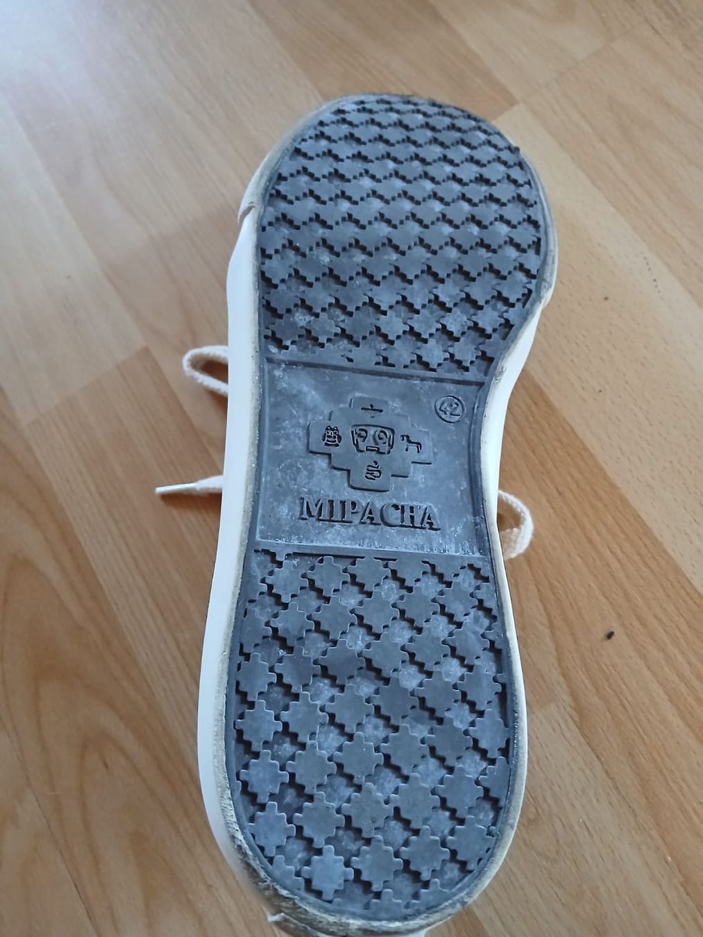 Scarpe da uomo: Mipacha Tupac – Usato da Hindelbank venduto da Fluffi3 2
