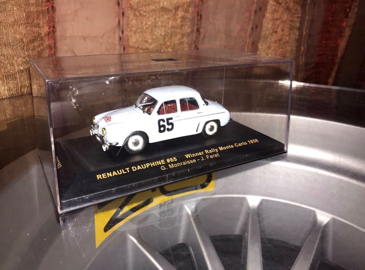 Norev Modellini d'auto: Renault Dauphine RMC 1958 - 1/43 – Nuovo (secondo la descrizione) da Wohlen AG venduto da PrivatSammlung