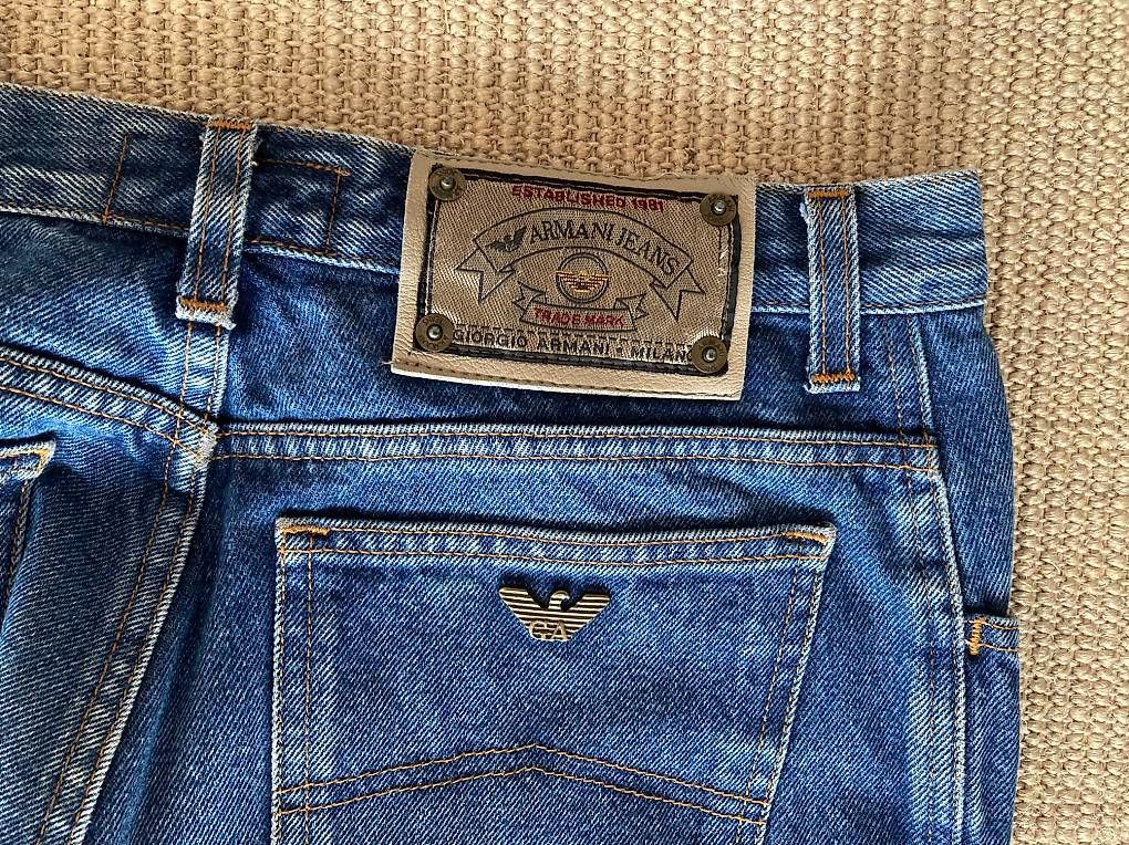 Armani Jeans: Damenjeans, Giorgio Armani, Gr. 40 – Usato da Zug venduto da samba5 1
