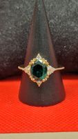 Damen-Ring mit Smaragd und Zirkonia, neuwertig, Grösse 18mm