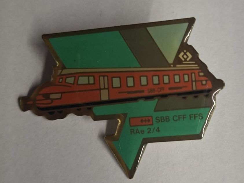 Placchette & Badge: Pin SBB Zug - Box 52 – Usato da Köniz venduto da Pinscollect