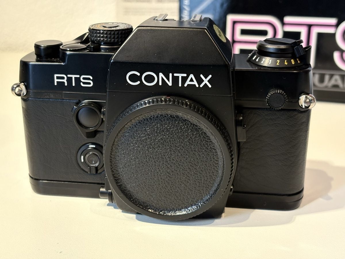 Contax Fotocamera: CONTAX RTS II, OVP – Nuovo (secondo la descrizione) da Zürich venduto da hb_zF3 2