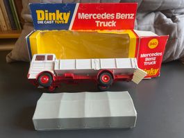 Dinky Toys Mercedes Benz Truck