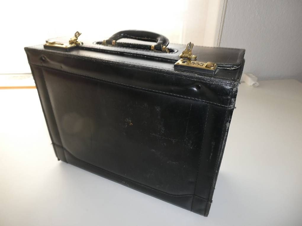 Valigie: Pilotenkoffer Schwarz – Usato da Dussnang venduto da turbi55 1
