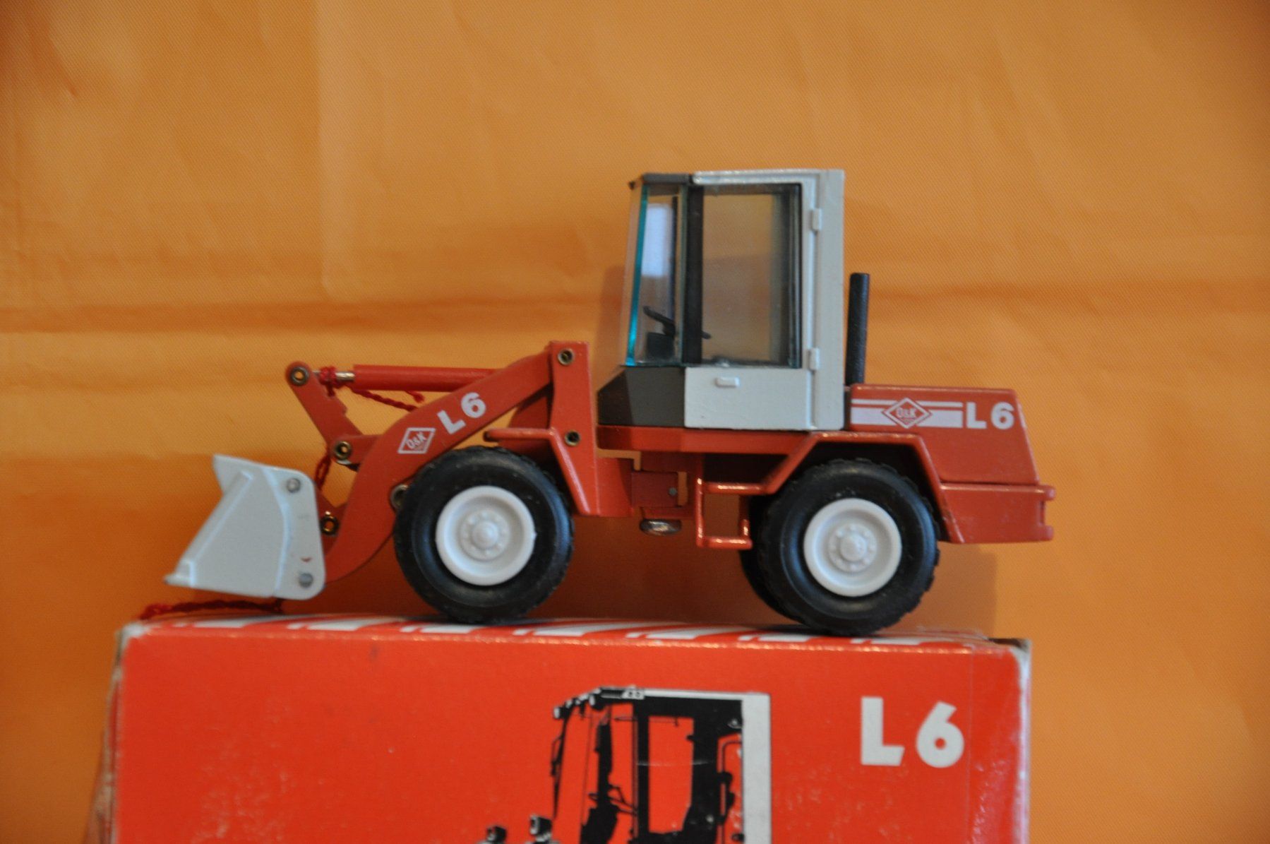 Conrad Kit di modellismo & Modellini statici: O&K L 6 Radlader – Nuovo (secondo la descrizione) da Mitlödi venduto da worker04