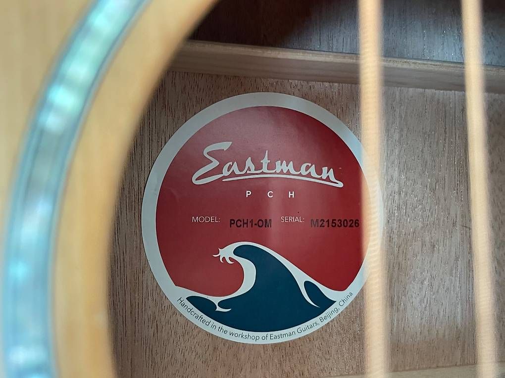 Eastman Strumenti musicali: Eastman Classical Gitarre mit Stahlsaiten – Nuovo (secondo la descrizione) da Wangen b. Olten venduto da Wangen14 1