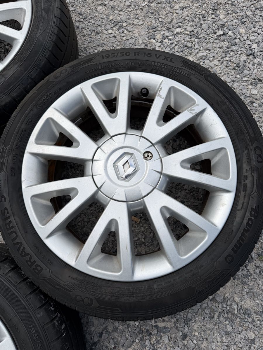 Renault Pneumatici & Ruote complete: Original Renault Clio 16 Zoll – Usato da Mollis venduto da BSL10 1