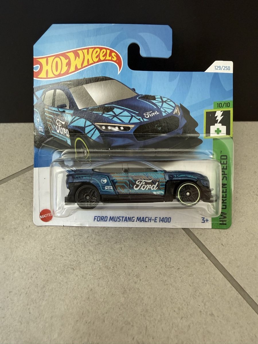Hot Wheels Modellini d'auto: Hot Wheels- Ford Mustang Mach-E 1400 – Nuovo e nell'imballaggio originale da Yvorne venduto da AutoCollectionneur