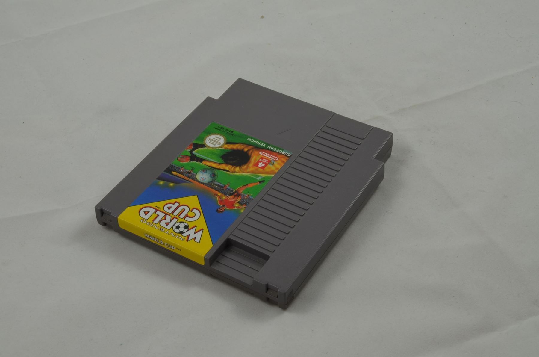 Giochi: Nintendo World Cup NES Spiel – Usato da Buchs AG venduto da SellAndBuyX