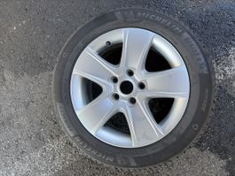 4x Felgen mit Sommerreifen Michelin Primacy 4 205/55 R16