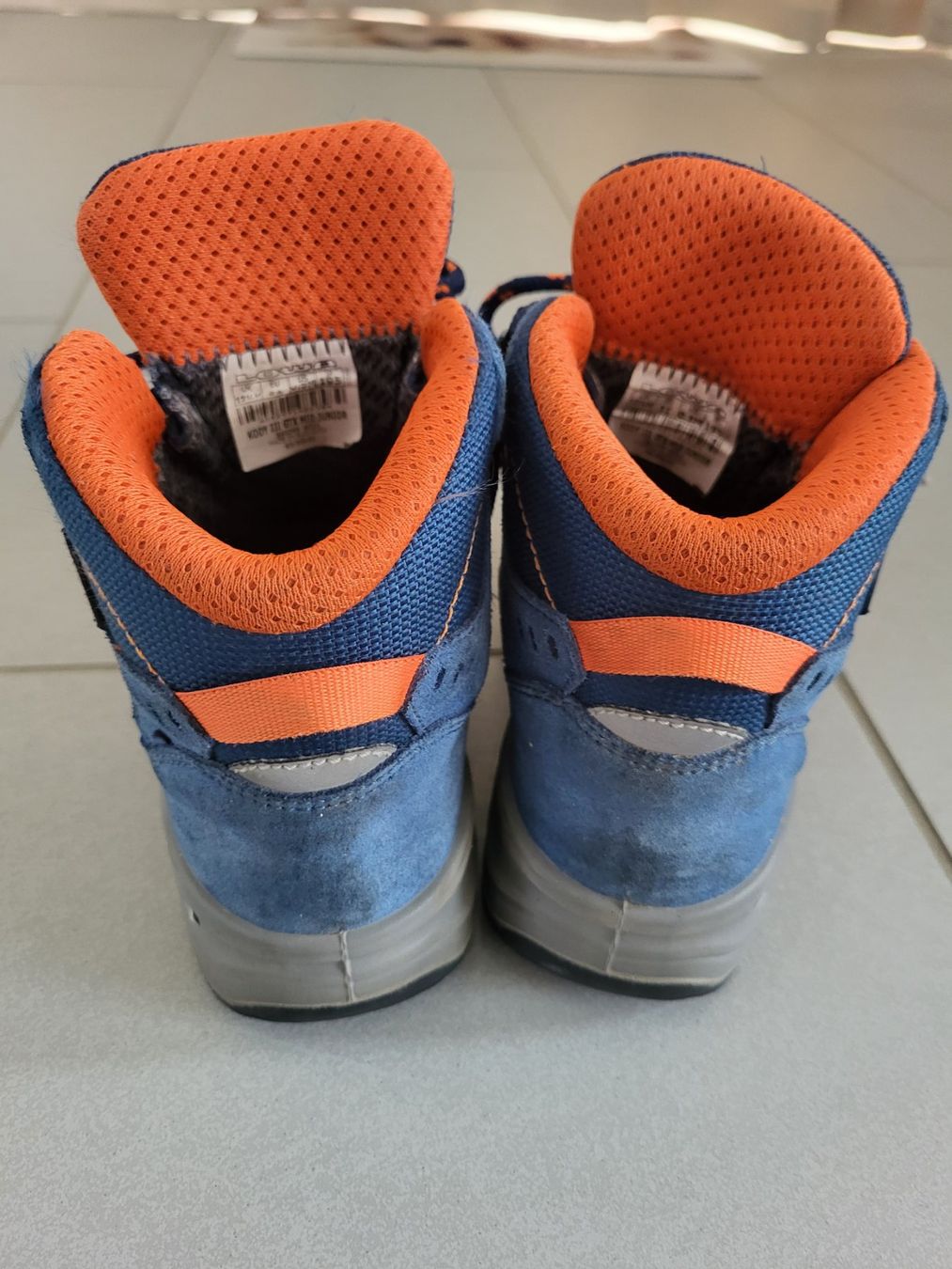 Lowa Scarpe per ragazzi: Löwa Wanderschuhe gr. 31 Gore Tex top Zustand – Usato da Boswil venduto da i12i 5